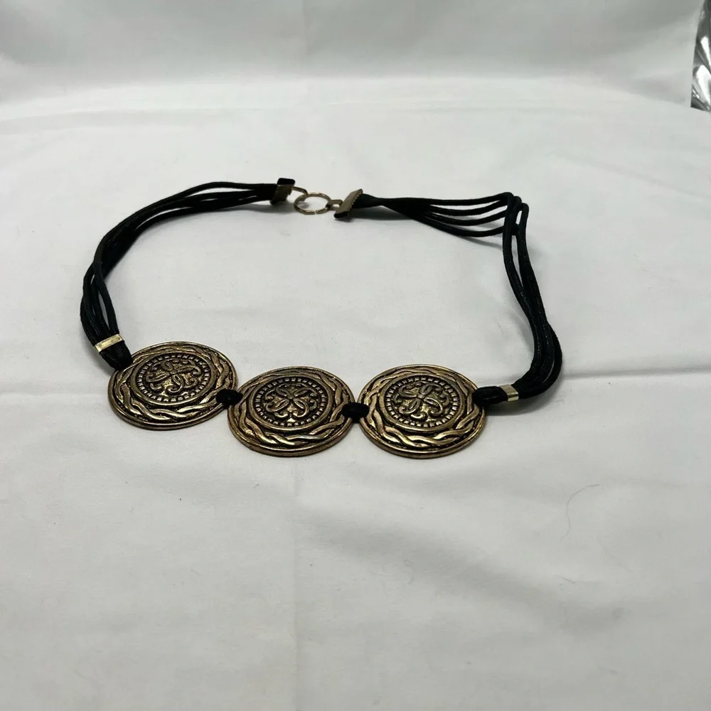 Vtg Medallion Belt Gold Metal Textured Circles Black Accents Black Cording
